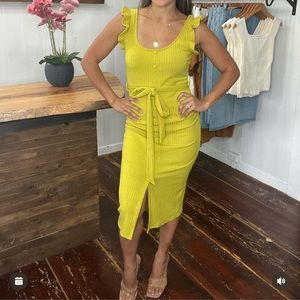 Flutter sleeve midi dress